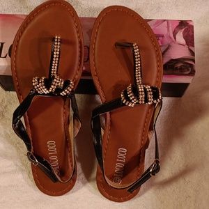 NIB Loco Loco women's black sandals size 9.